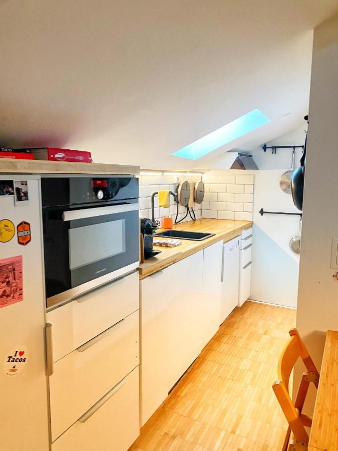 Cozy Apartment By The The Lake Of Лугано Екстериор снимка