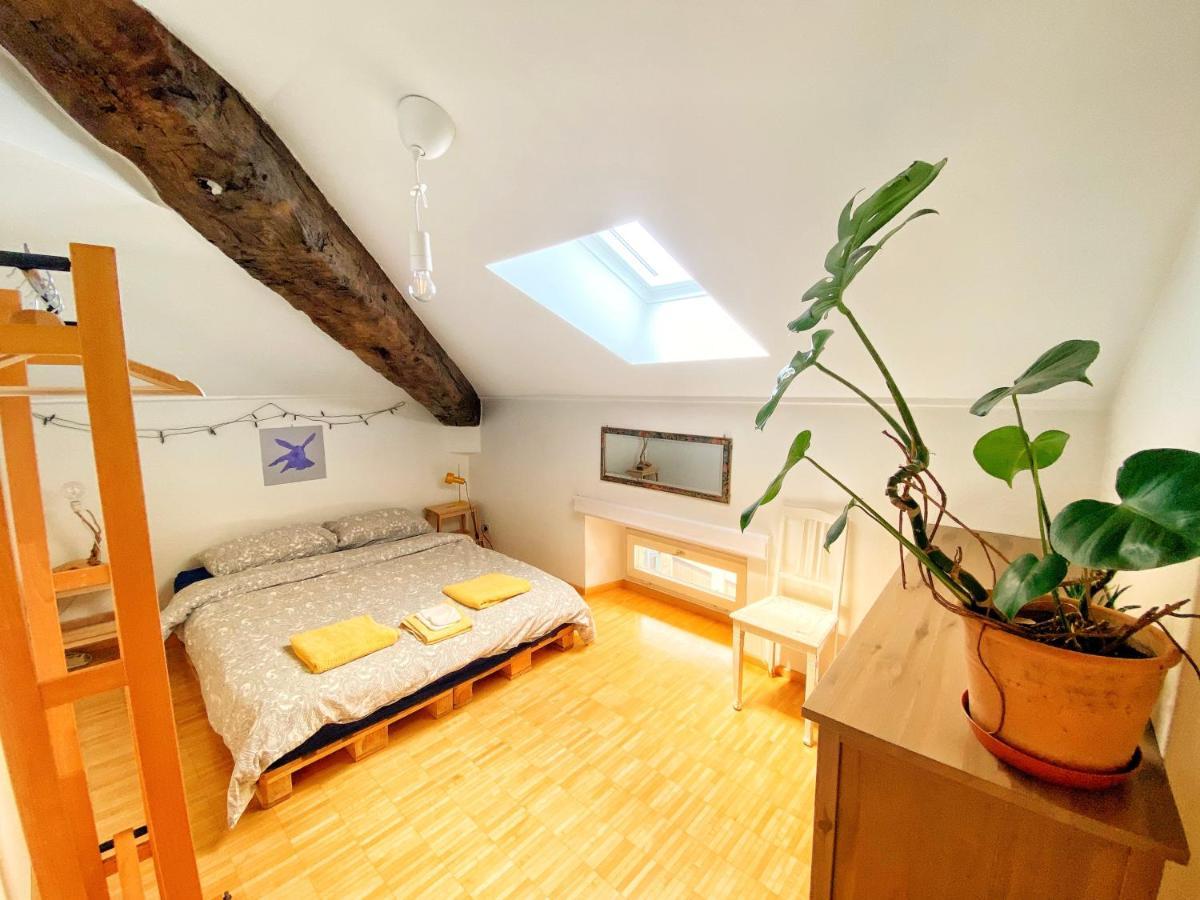 Cozy Apartment By The The Lake Of Лугано Екстериор снимка