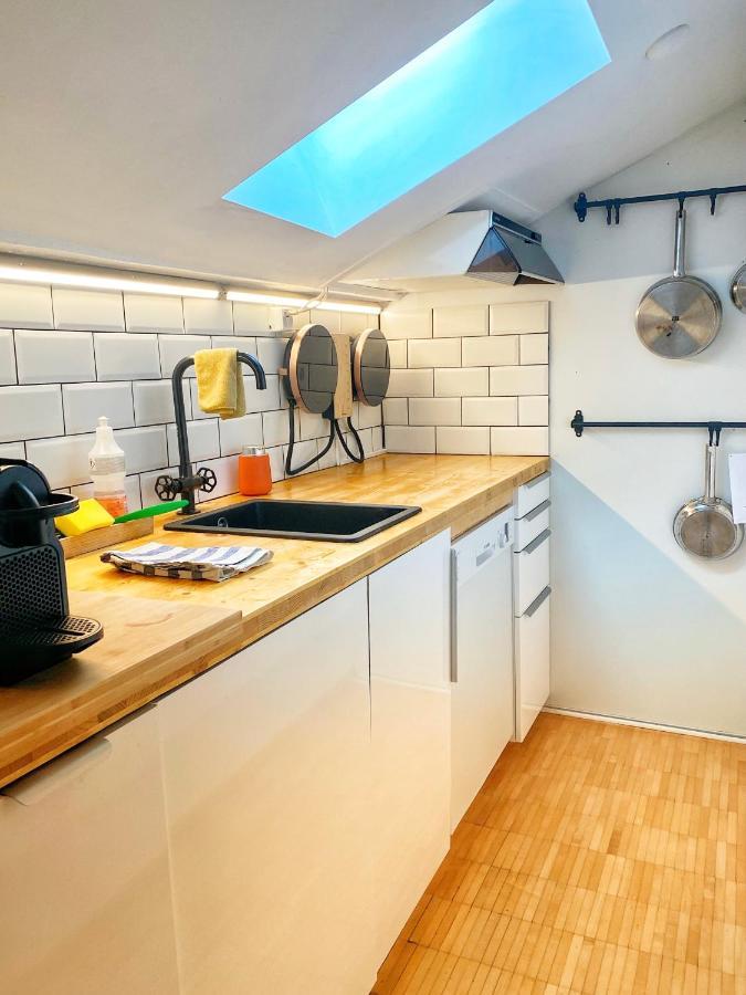 Cozy Apartment By The The Lake Of Лугано Екстериор снимка